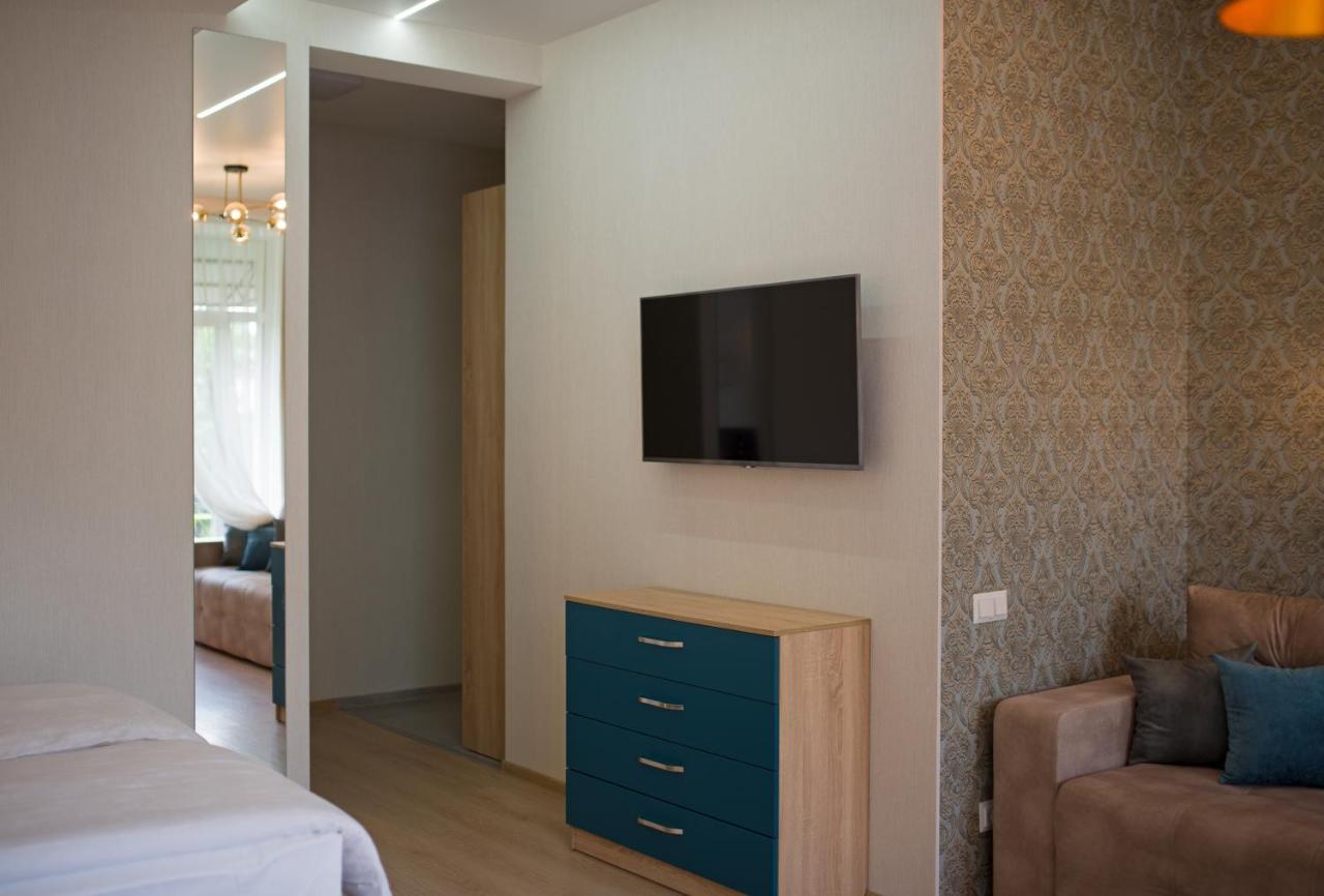 Modern Apartmeents Near Central Park Poltava Exterior photo