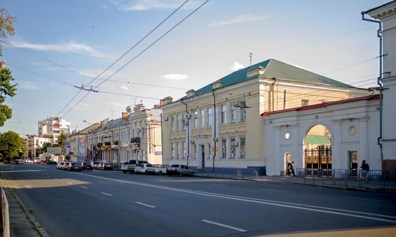Modern Apartmeents Near Central Park Poltava Exterior photo